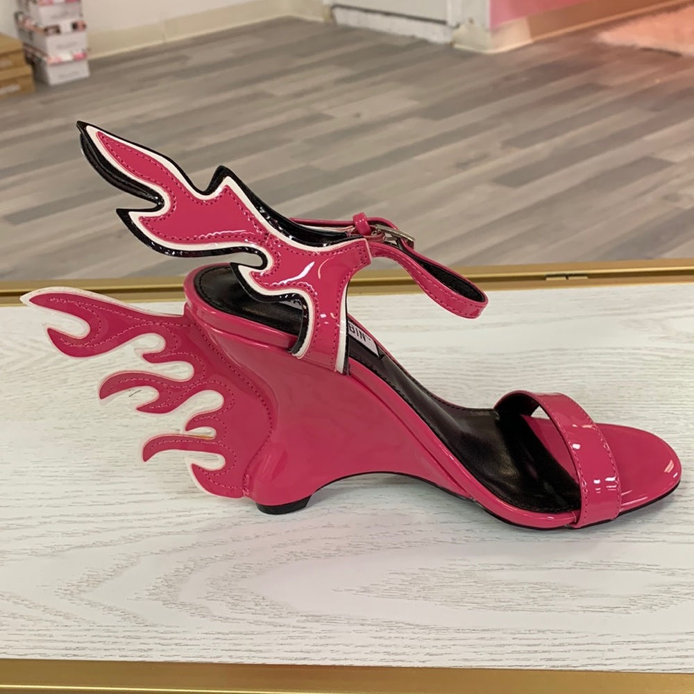 Fire wedge